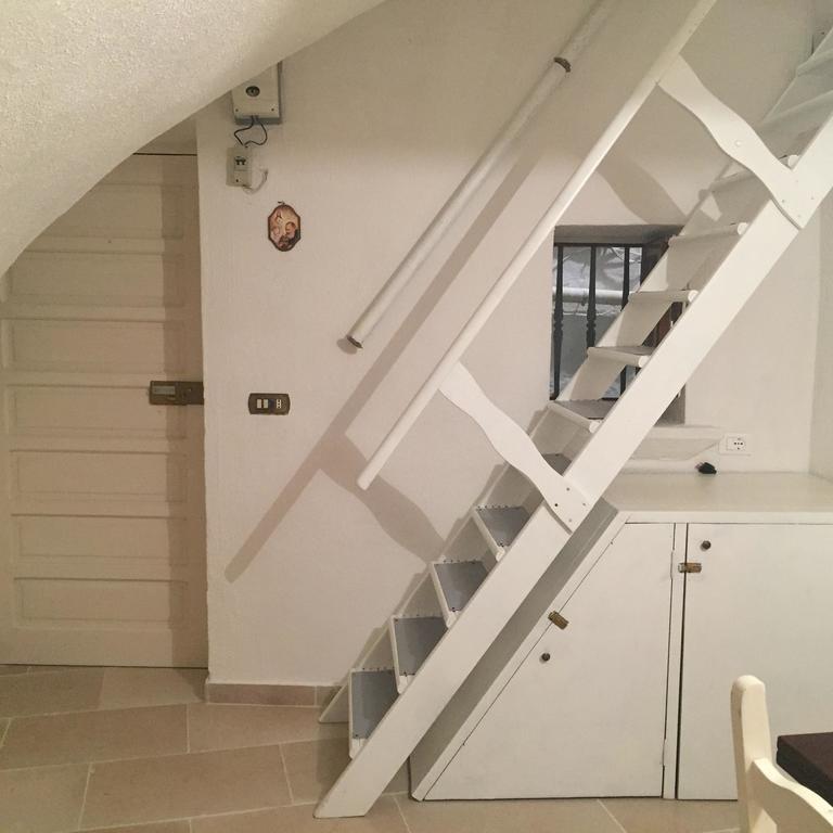 Appartamento Annamaria Ostuni Ruang foto